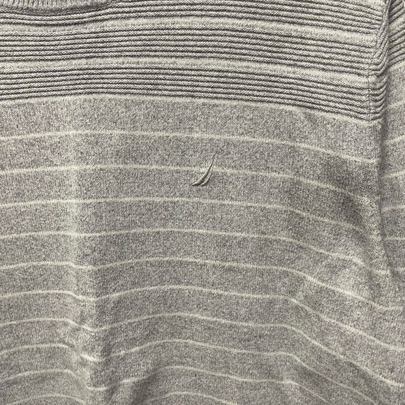 Nautica gray and white horizontal striped crewneck small logo sweater sweatshirt - Picture 2 of 5